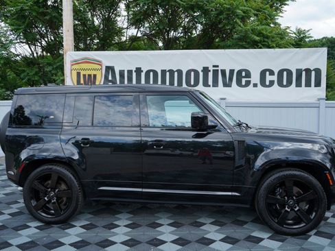 Used 2023 Land Rover Defender 110 V8 AWD/4WD image 4