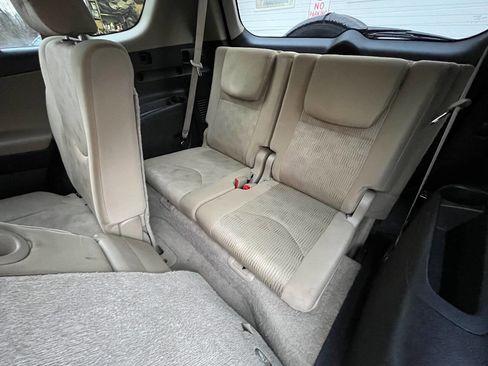 Used 2011 Toyota RAV4 4WD V6 w/ Tow Prep Pkg image 13