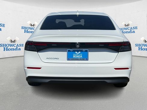 Used 2024 Honda Accord EX image 7