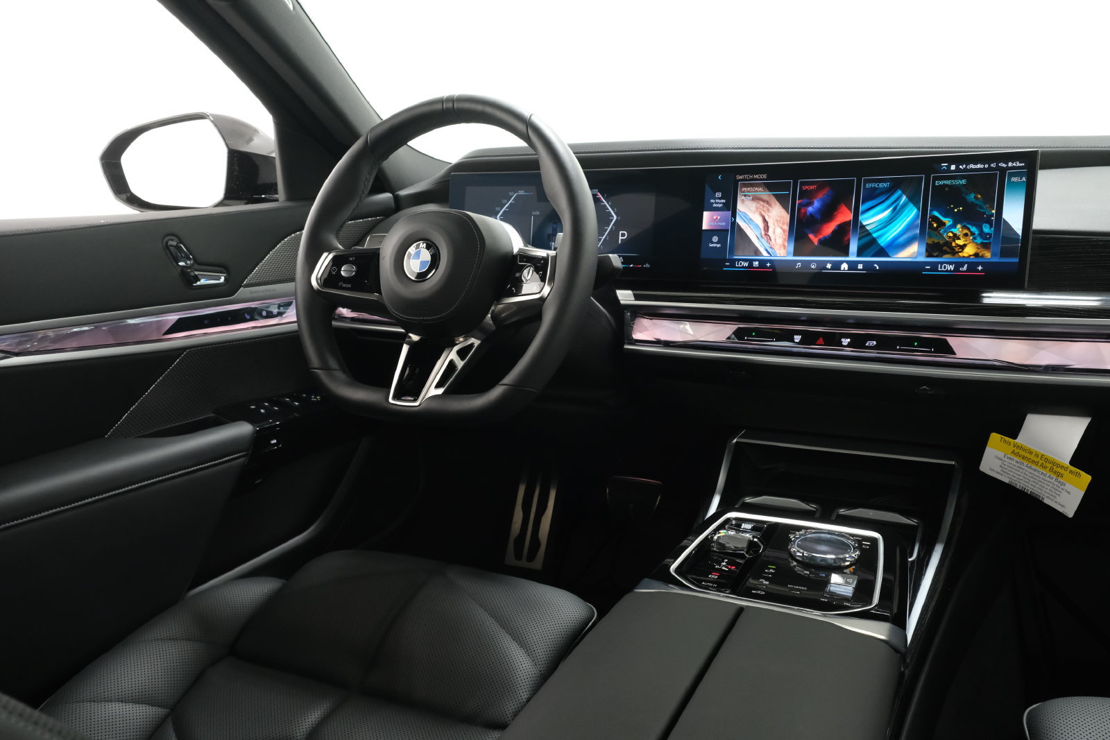 Used 2024 BMW 740i xDrive w/ Premium Package 2 AWD/4WD image 11
