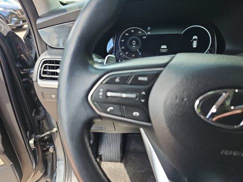Used 2022 Hyundai Palisade Limited FWD image 16