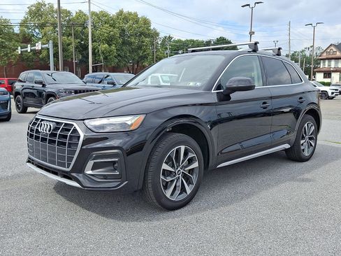 Used 2021 Audi Q5 2.0T Premium Plus w/ Premium Plus Package AWD/4WD image 3