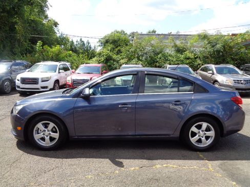 Used 2014 Chevrolet Cruze LT image 8