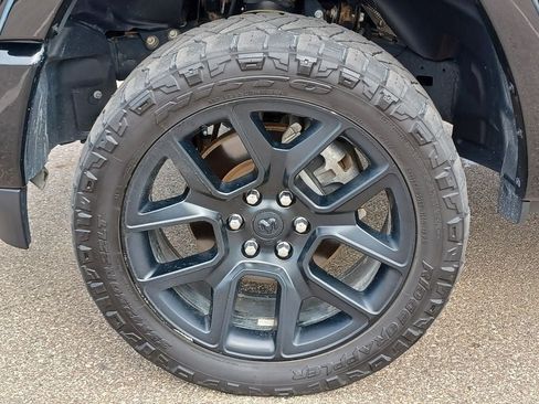 Used 2021 RAM 1500 Laramie AWD/4WD image 31