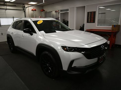 Used 2025 MAZDA CX-50 AWD 2.5 S w/ Preferred Package image 2