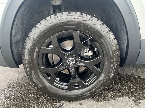 New 2026 Volkswagen Atlas Peak Edition AWD/4WD image 30