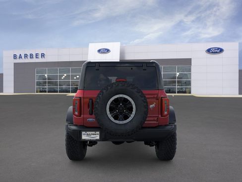 New 2025 Ford Bronco Badlands AWD/4WD image 5