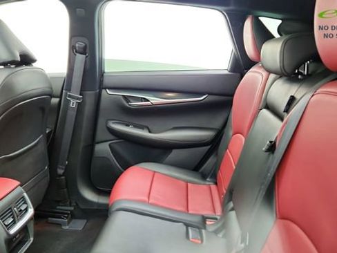 Used 2023 INFINITI QX50 Sport image 28