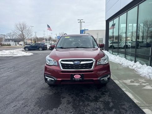 Used 2017 Subaru Forester 2.5i Limited image 7