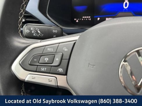 Used 2023 Volkswagen Taos SE w/ Panoramic Sunroof Package AWD/4WD image 37