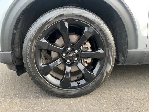 Certified 2022 Ford Explorer ST-Line w/ Class IV Trailer Tow Package image 12