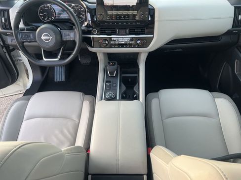 Certified 2023 Nissan Pathfinder SL w/ SL Premium Package image 21