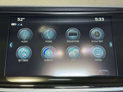 Used 2018 Buick Regal Essence image 6