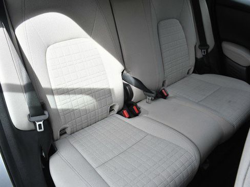 Used 2025 Honda HR-V LX image 28