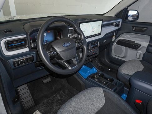 New 2025 Ford Maverick XLT image 23