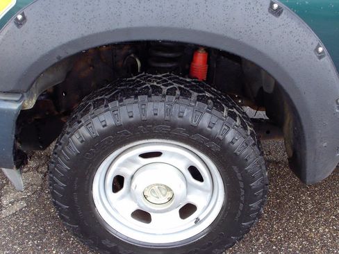 Used 2011 Ford F350 XL w/ FX4 Off Road Pkg AWD/4WD image 14