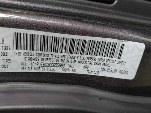 Used 2019 Jeep Grand Cherokee Limited image 33