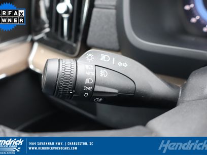 Certified 2025 Volvo XC90 B6 Plus