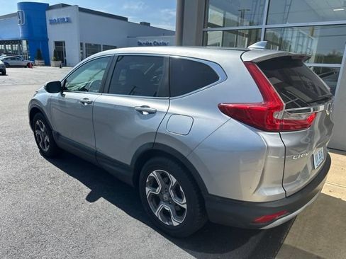 Used 2018 Honda CR-V EX image 2