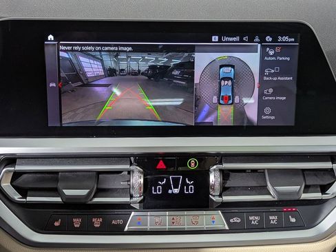 Used 2021 BMW 330i xDrive Sedan w/ Convenience Package image 26