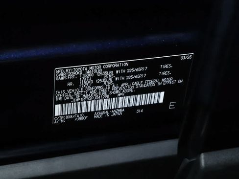 Used 2023 Toyota RAV4 XLE AWD/4WD image 19