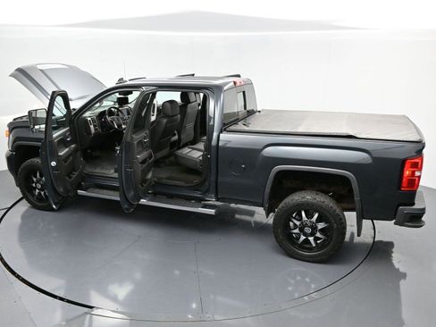 Used 2018 GMC Sierra 2500 Denali w/ Duramax Plus Package image 40