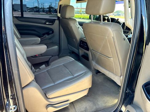 Used 2017 Chevrolet Suburban Premier image 23