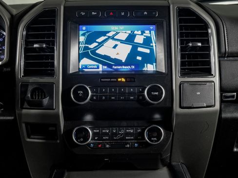 Used 2020 Ford Expedition XLT w/ Equipment Group 202A image 23