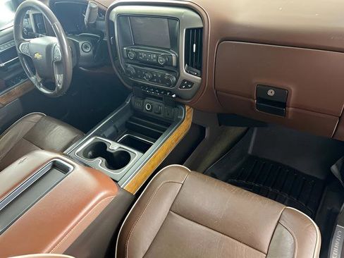Used 2015 Chevrolet Silverado 3500 High Country w/ Duramax Plus Package AWD/4WD image 33