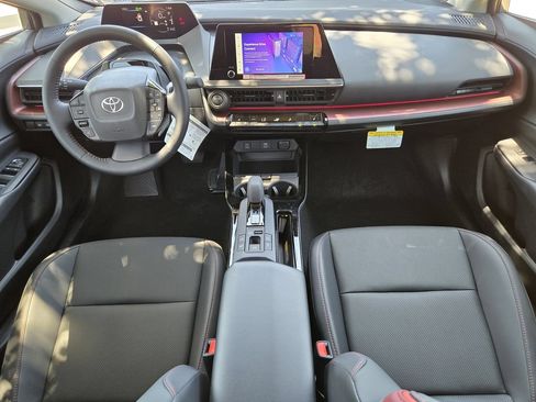 New 2026 Toyota Prius Plug-In Hybrid FWD image 22