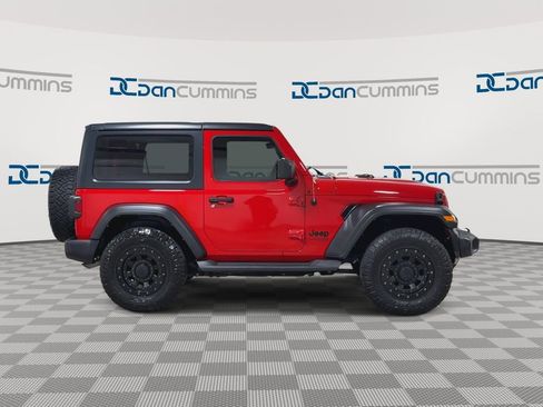 Used 2021 Jeep Wrangler Sport AWD/4WD image 2