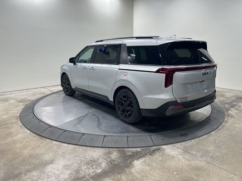 New 2026 Kia Carnival SX Prestige FWD image 8