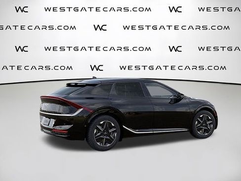 Used 2025 Kia EV6 Wind RWD image 8