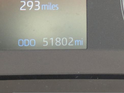 Used 2023 Toyota Corolla Cross L image 21