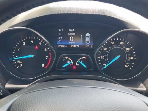 Used 2018 Ford Escape Titanium FWD image 16