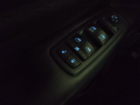 Used 2016 Jeep Grand Cherokee Laredo w/ Quick Order Package 23E image 27