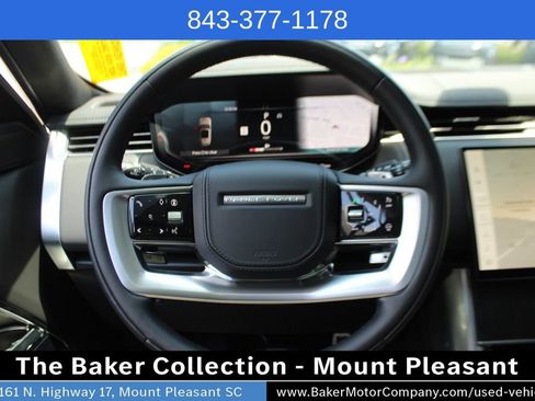 Used 2024 Land Rover Range Rover SE AWD/4WD image 11