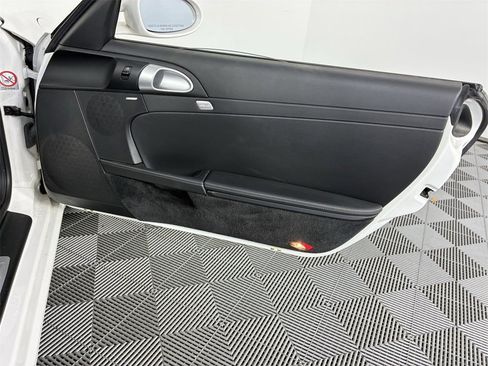 Used 2008 Porsche Boxster S image 24