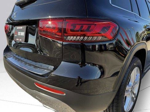 Used 2021 Mercedes-Benz GLB 250 image 15