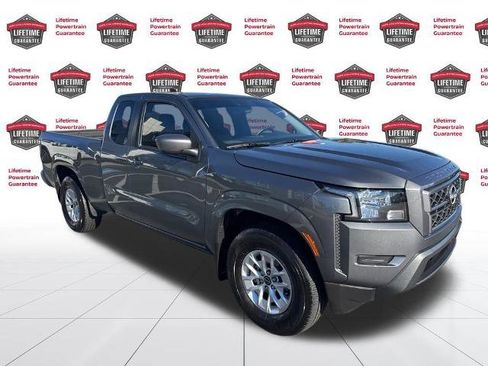 Certified 2024 Nissan Frontier SV w/ Technology Package image 3