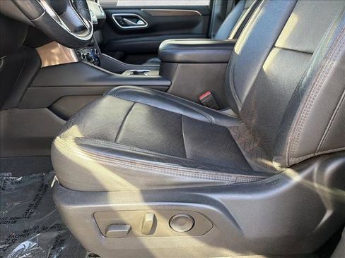 Used 2021 Chevrolet Tahoe High Country image 12