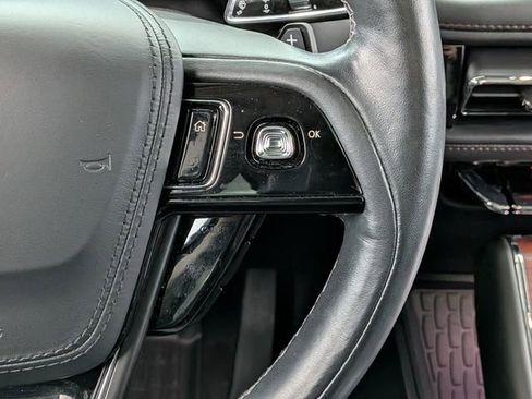 Used 2022 Lincoln Aviator Reserve w/ Elements Package Plus image 29