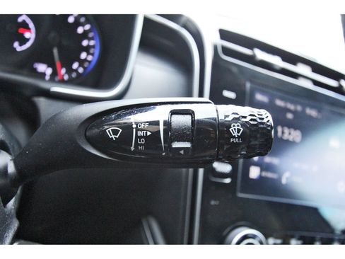 Used 2024 Hyundai Santa Cruz SE FWD image 18