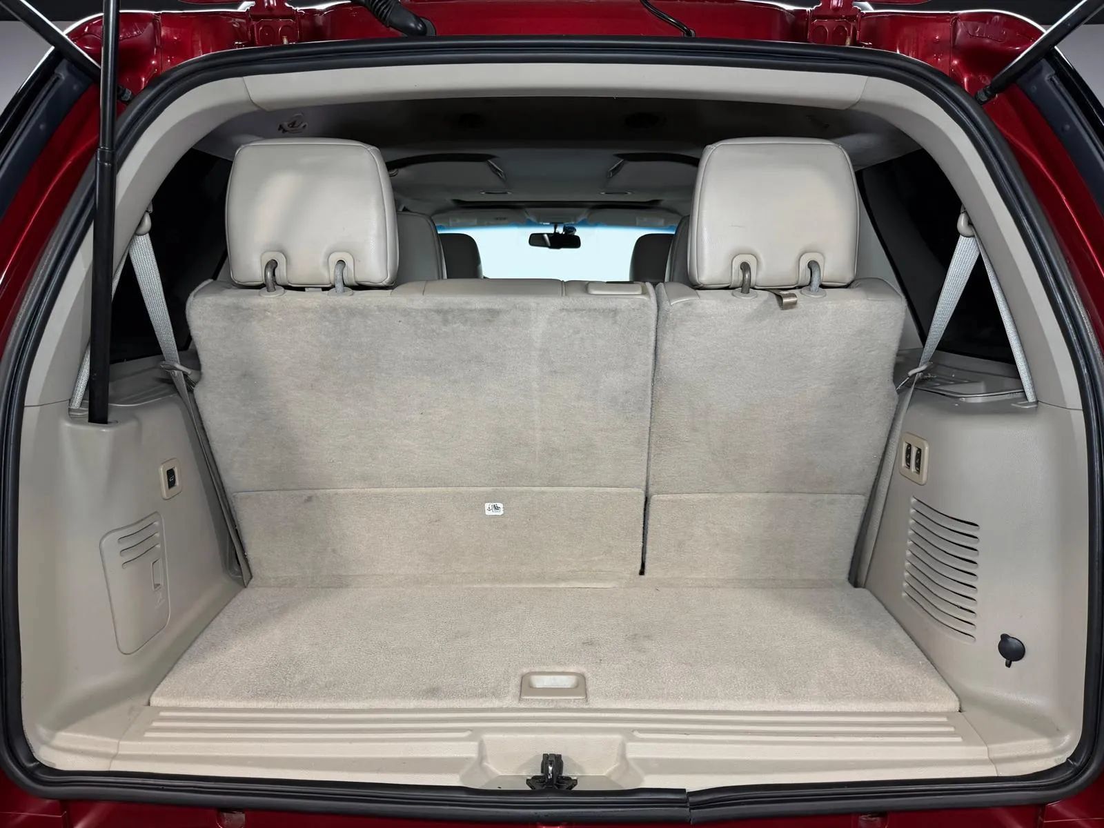 Used 2013 Ford Expedition Limited RWD image 14