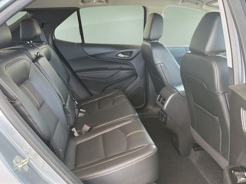 Used 2023 Chevrolet Equinox Premier AWD/4WD image 16