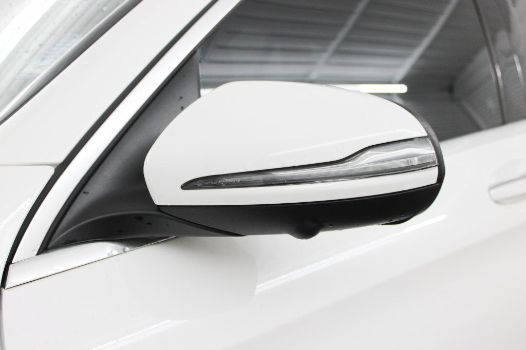 Used 2022 Mercedes-Benz GLC 300 image 7