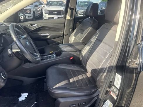 Used 2017 Ford Escape Titanium AWD/4WD image 11