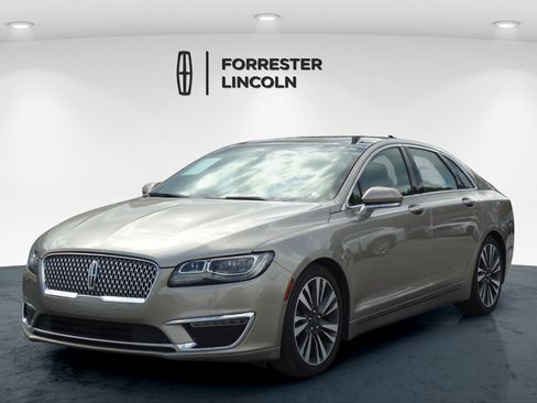 Used 2019 Lincoln MKZ Reserve w/ Luxury Package AWD/4WD image 7