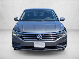 Used 2019 Volkswagen Jetta SE FWD video 2