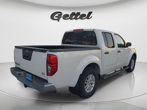 Used 2019 Nissan Frontier SV image 11